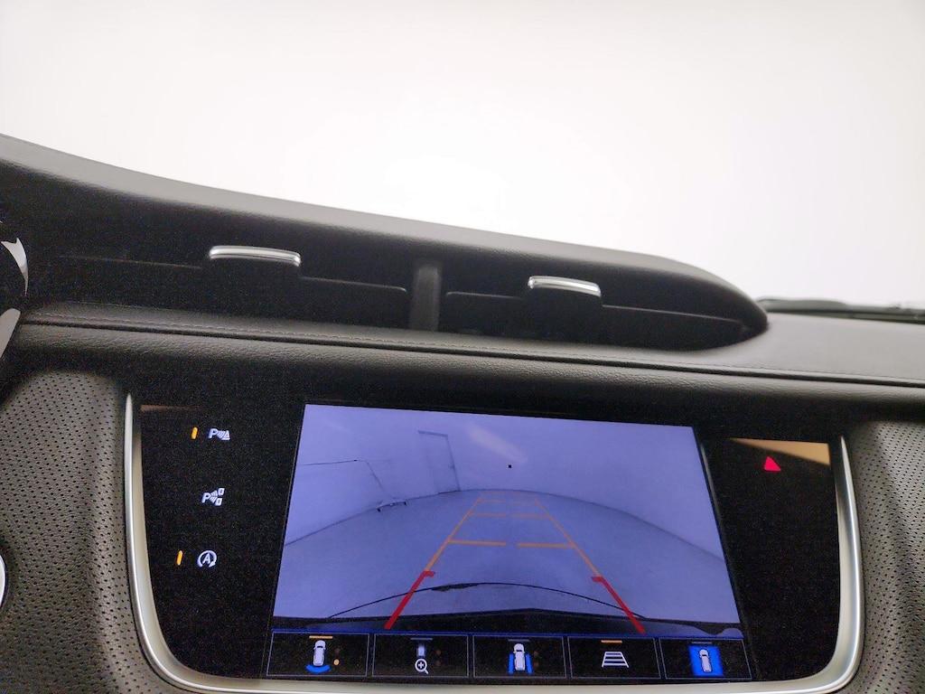 used 2021 Cadillac XT5 car, priced at $29,998