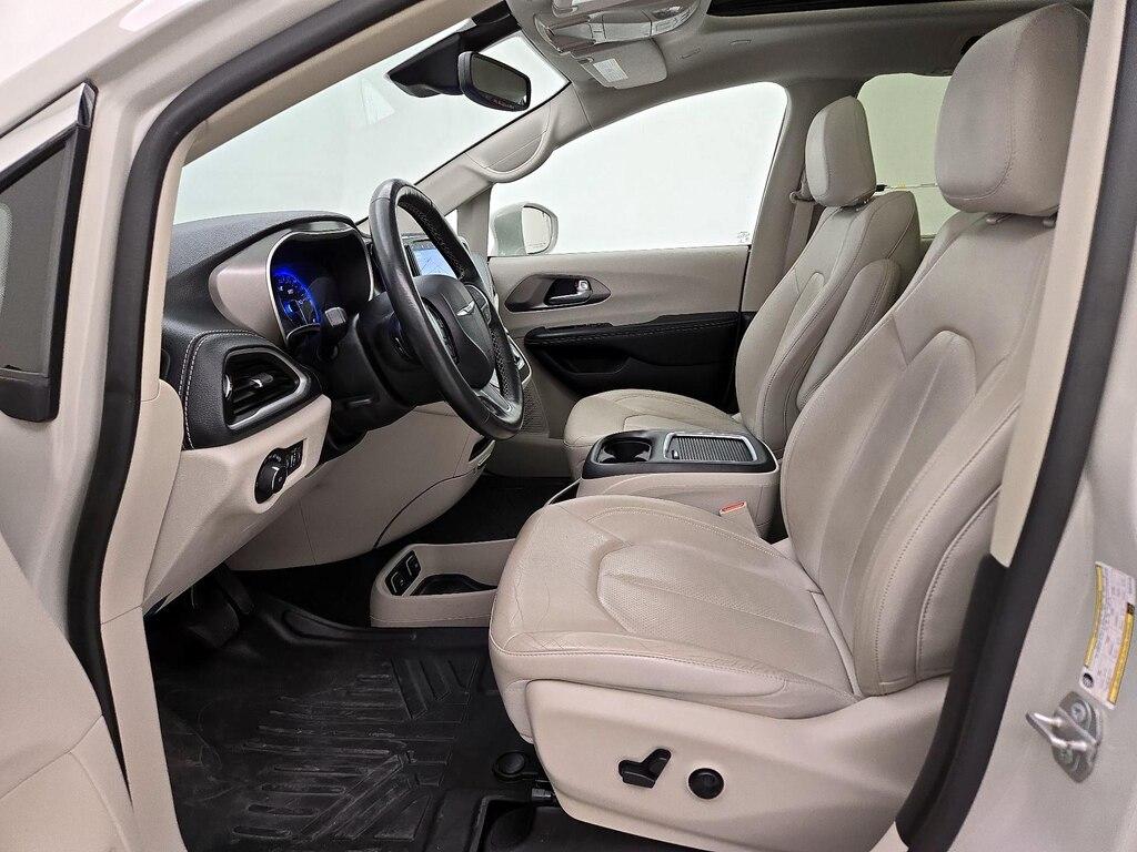 used 2021 Chrysler Pacifica car, priced at $32,998