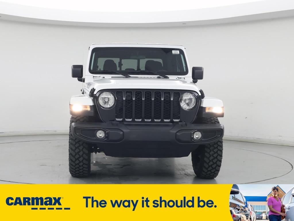 used 2021 Jeep Gladiator car, priced at $31,998