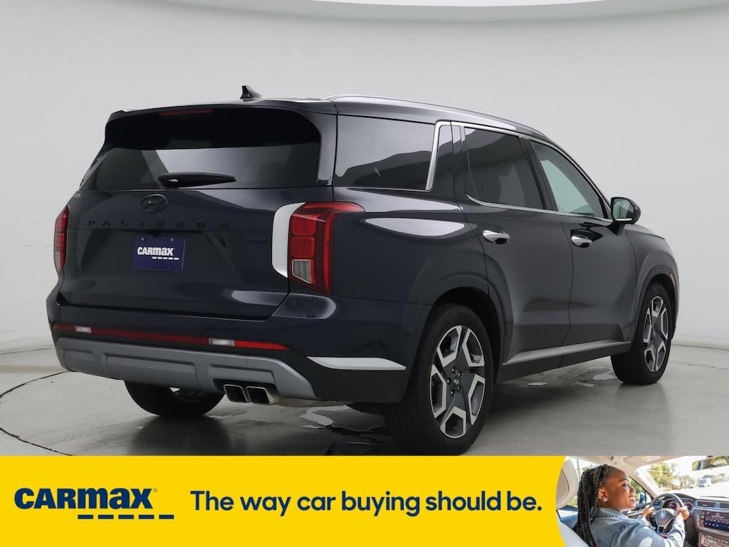 used 2024 Hyundai Palisade car, priced at $41,998