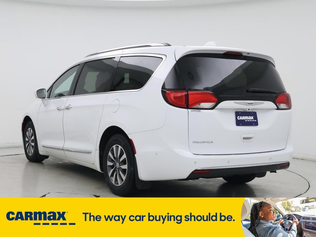 used 2020 Chrysler Pacifica car, priced at $27,998