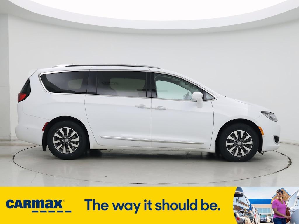 used 2020 Chrysler Pacifica car, priced at $27,998