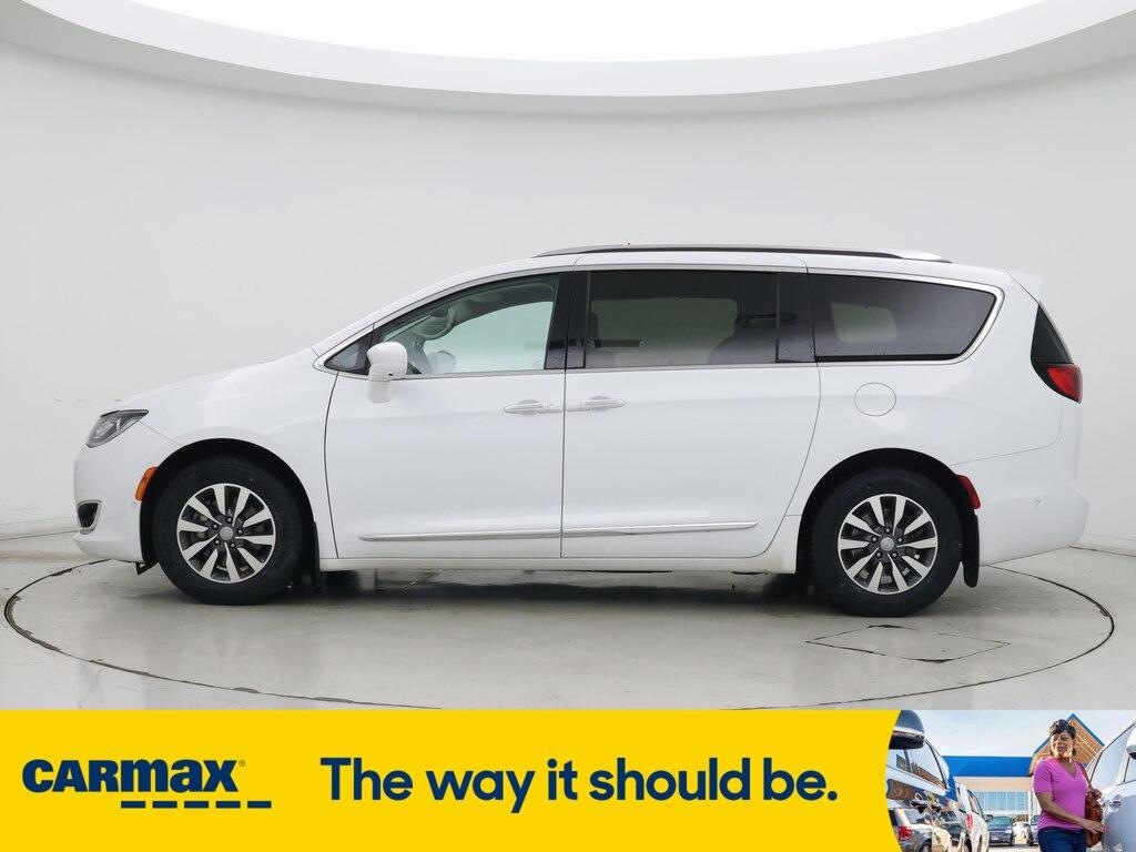 used 2020 Chrysler Pacifica car, priced at $27,998