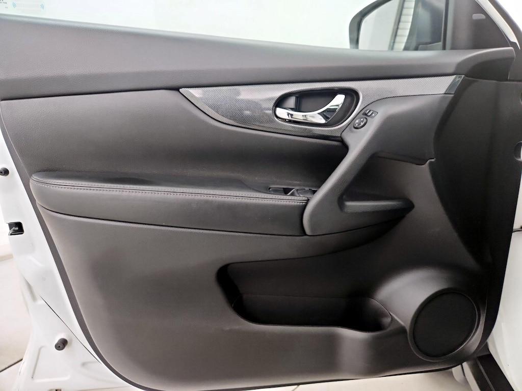 used 2015 Nissan Rogue car, priced at $13,599