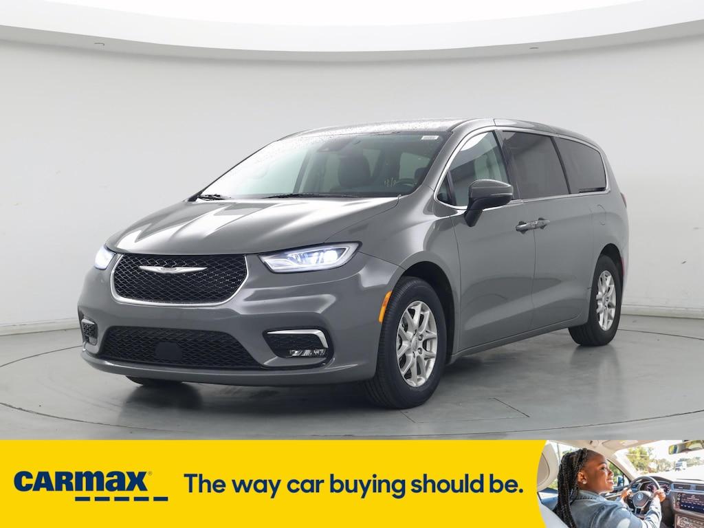 used 2023 Chrysler Pacifica car, priced at $28,998