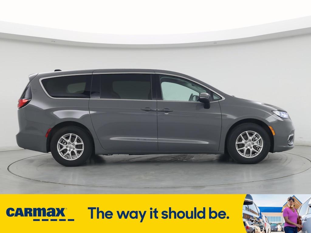 used 2023 Chrysler Pacifica car, priced at $28,998