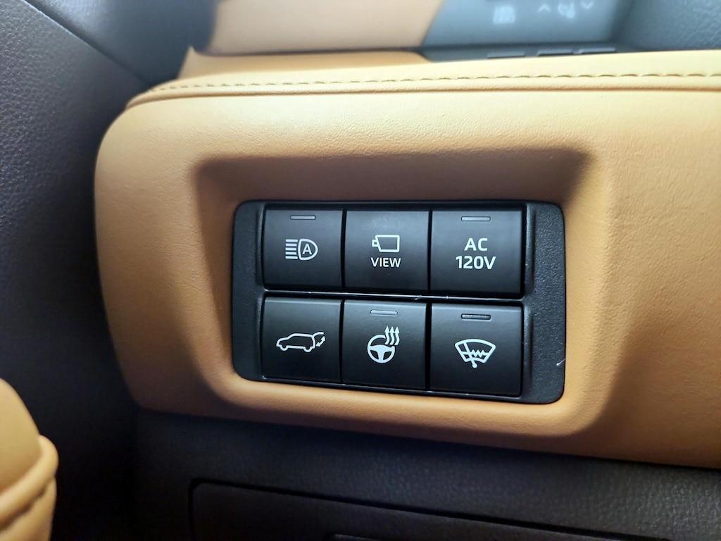 used 2022 Toyota Highlander Hybrid car, priced at $50,998