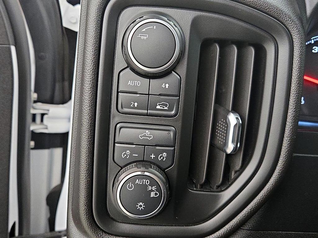 used 2021 Chevrolet Silverado 1500 car, priced at $28,998