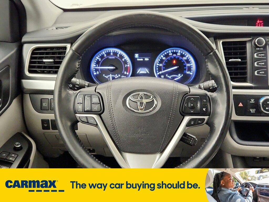 used 2018 Toyota Highlander car, priced at $24,998