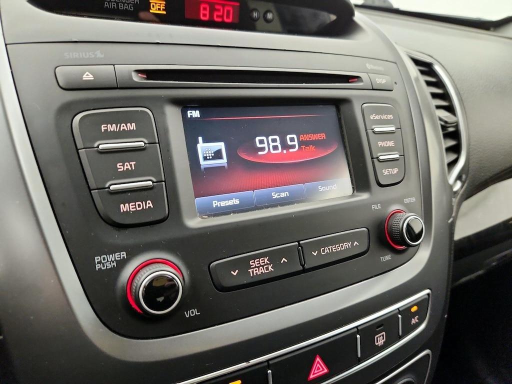 used 2015 Kia Sorento car, priced at $13,998