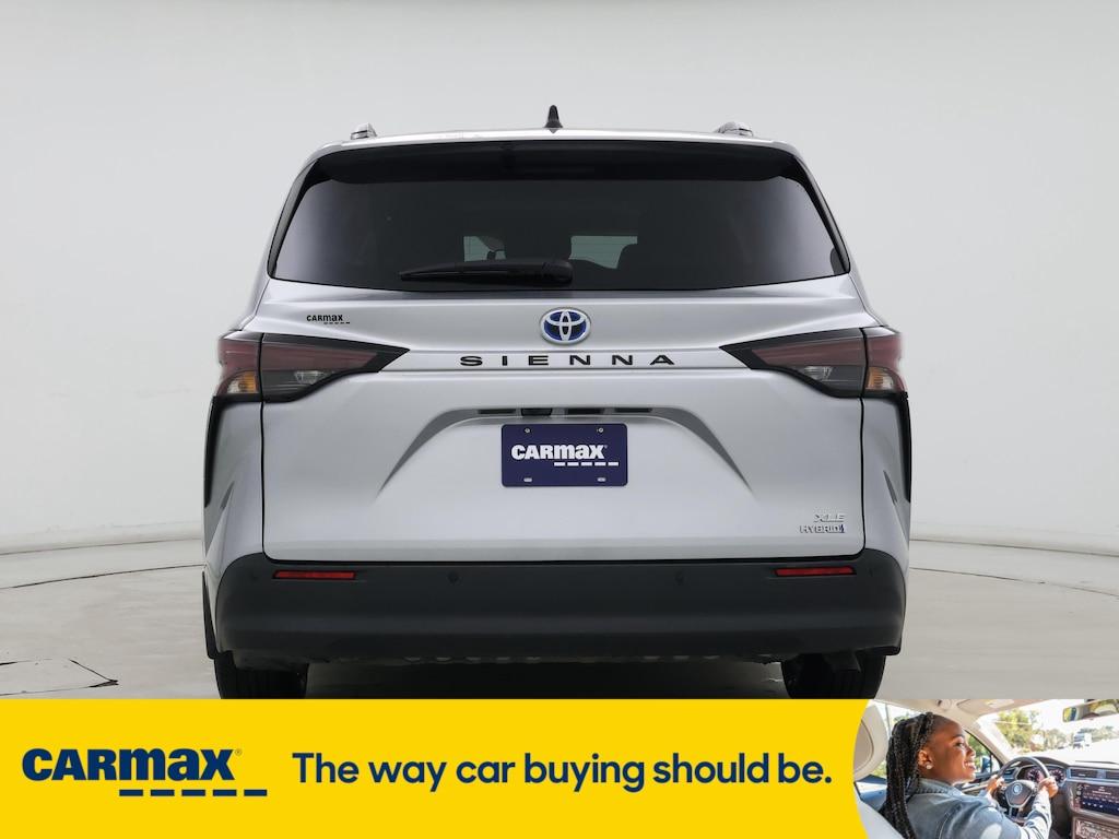 used 2023 Toyota Sienna car, priced at $39,998