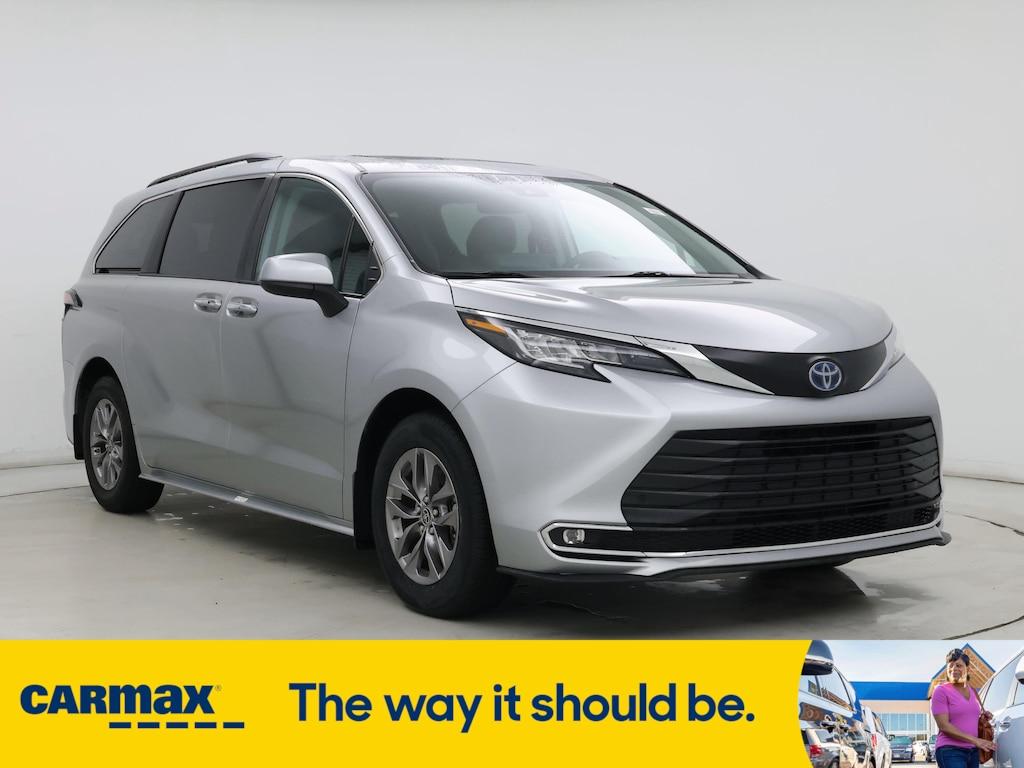 used 2023 Toyota Sienna car, priced at $40,998