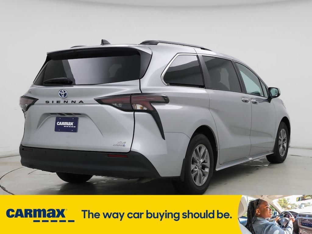 used 2023 Toyota Sienna car, priced at $39,998