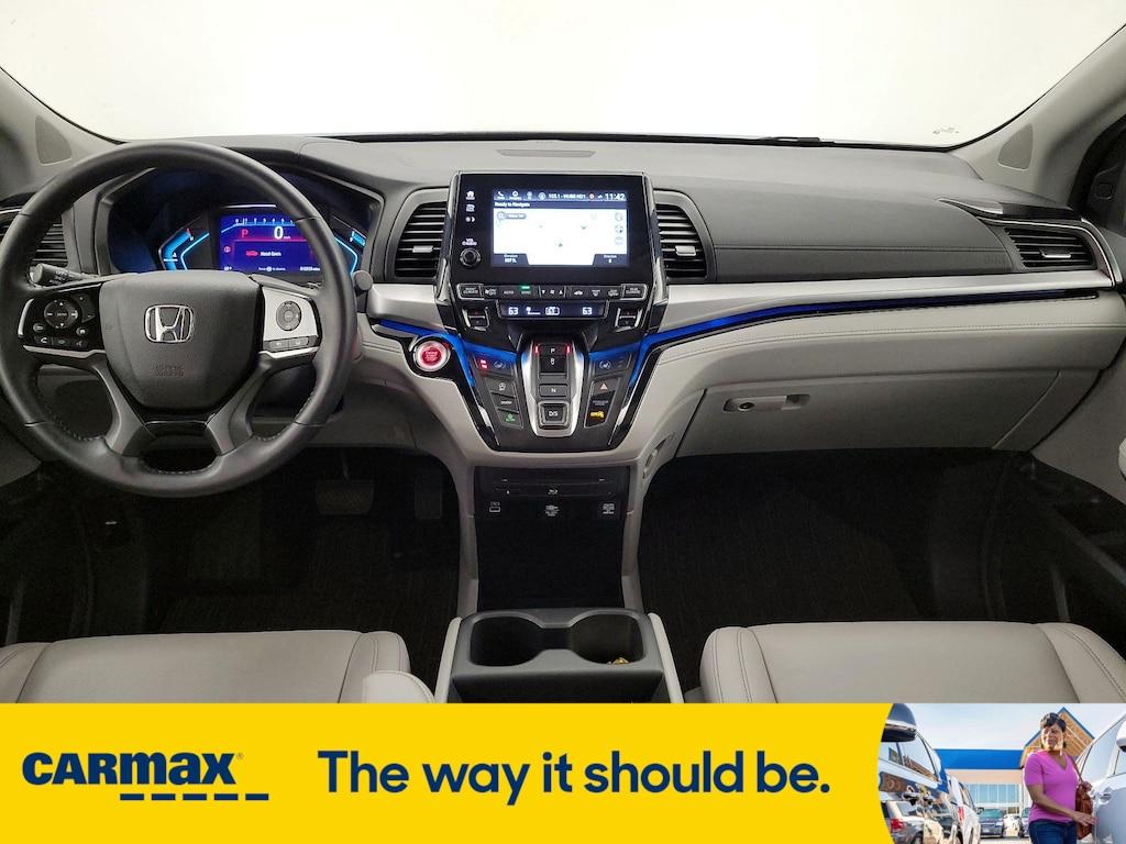 used 2024 Honda Odyssey car, priced at $44,998