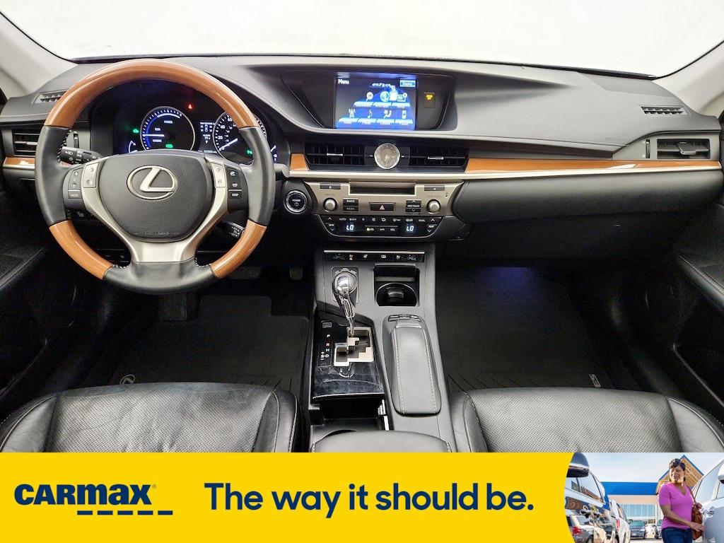 used 2014 Lexus ES 300h car, priced at $15,998