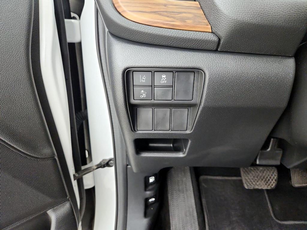 used 2020 Honda CR-V car, priced at $27,998