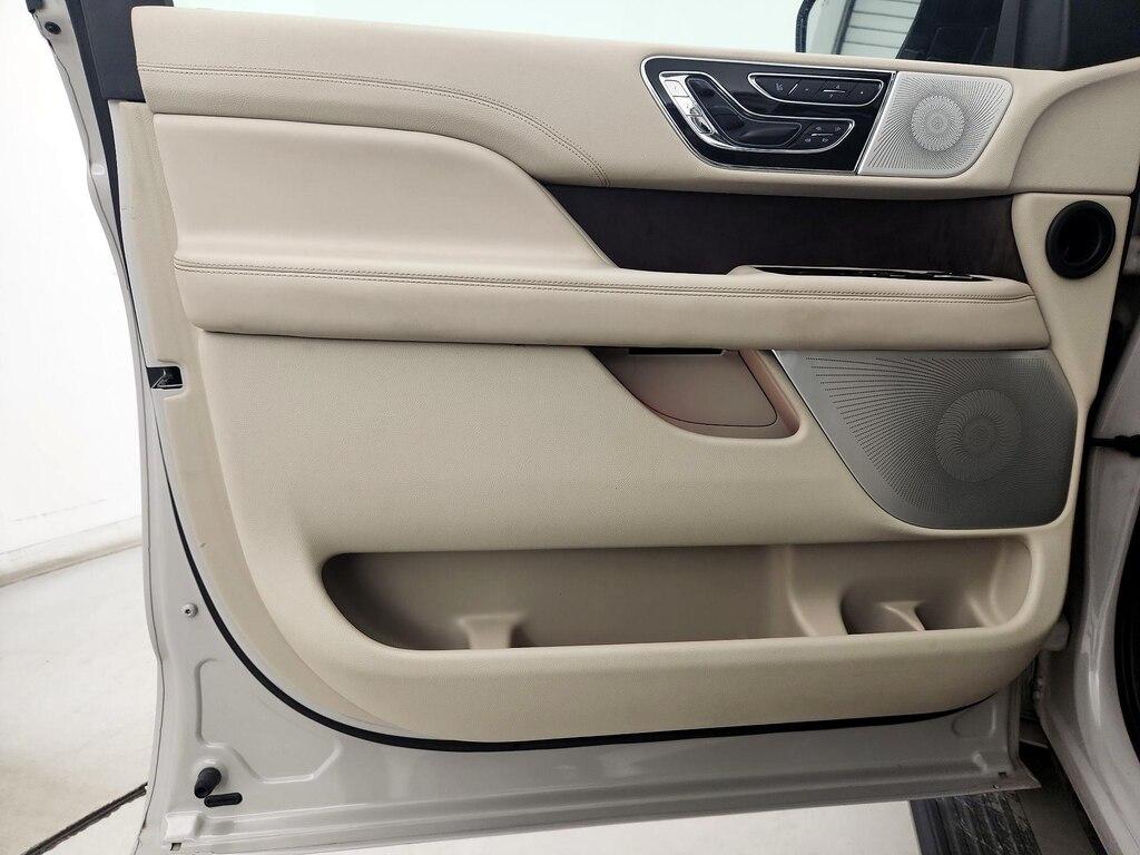 used 2019 Lincoln Navigator car, priced at $39,998