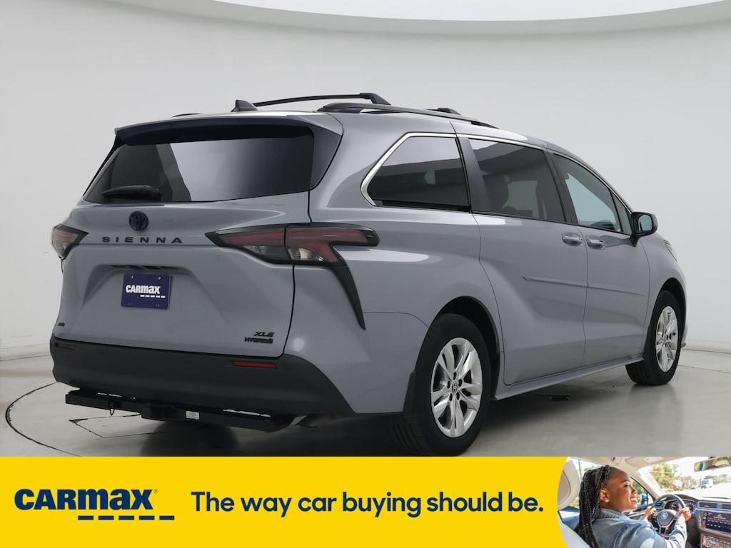 used 2023 Toyota Sienna car, priced at $50,998