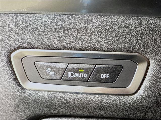 new 2026 BMW X7 car, priced at $125,005