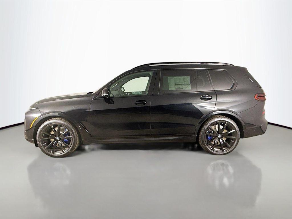 new 2026 BMW X7 car, priced at $125,005