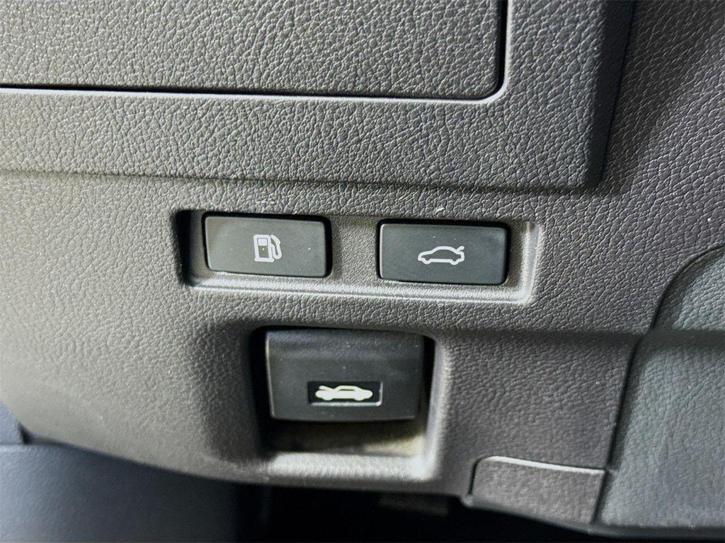 used 2021 Lexus ES 250 car, priced at $24,911
