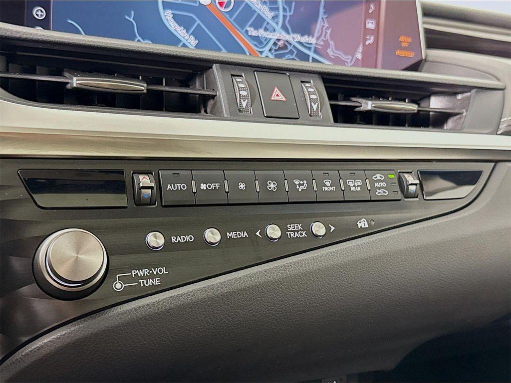 used 2021 Lexus ES 250 car, priced at $24,911