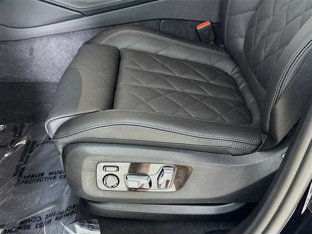 new 2026 BMW X6 car, priced at $102,900