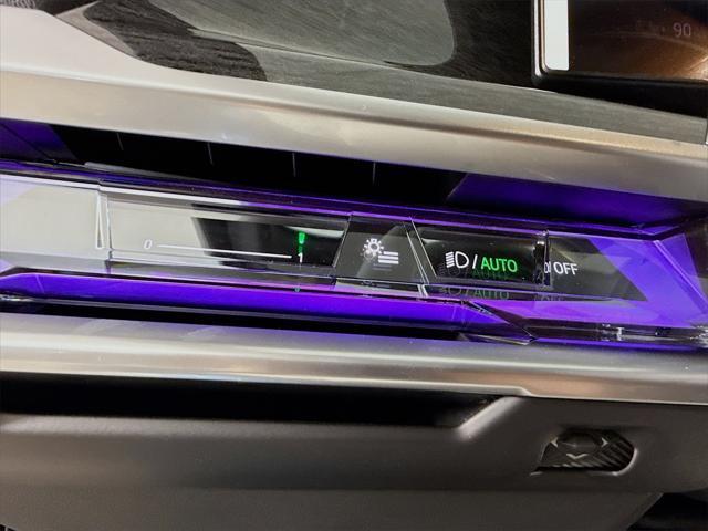 new 2025 BMW i7 car, priced at $109,925