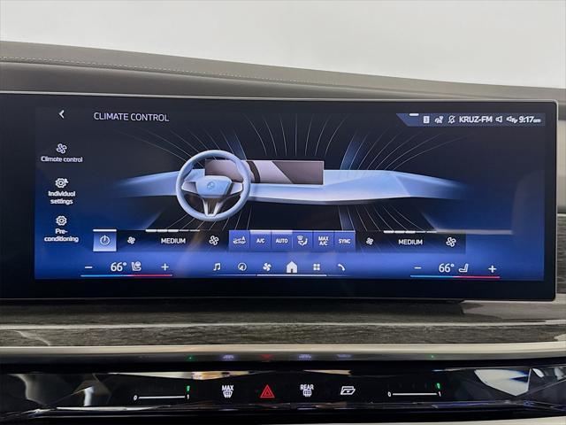new 2025 BMW i7 car, priced at $109,925