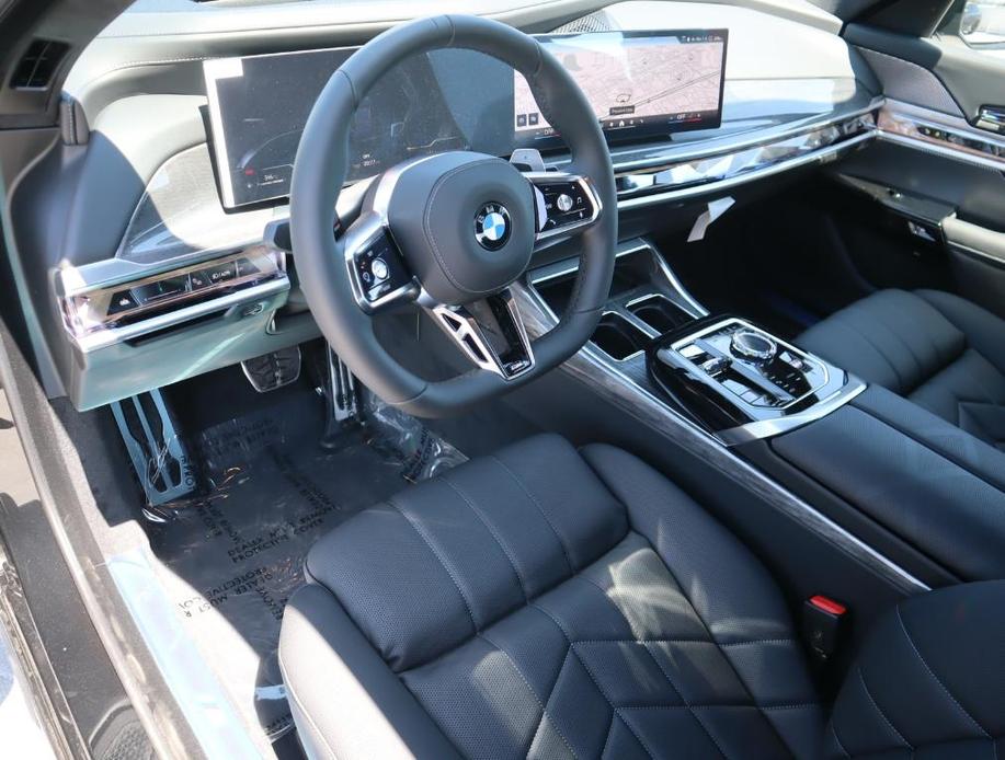 new 2024 BMW 760 car, priced at $133,045