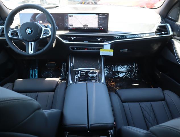 new 2025 BMW X7 car, priced at $119,730