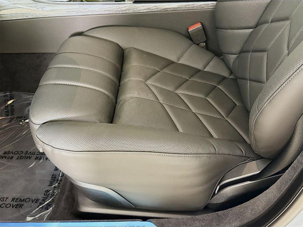 used 2025 BMW i7 car, priced at $100,525