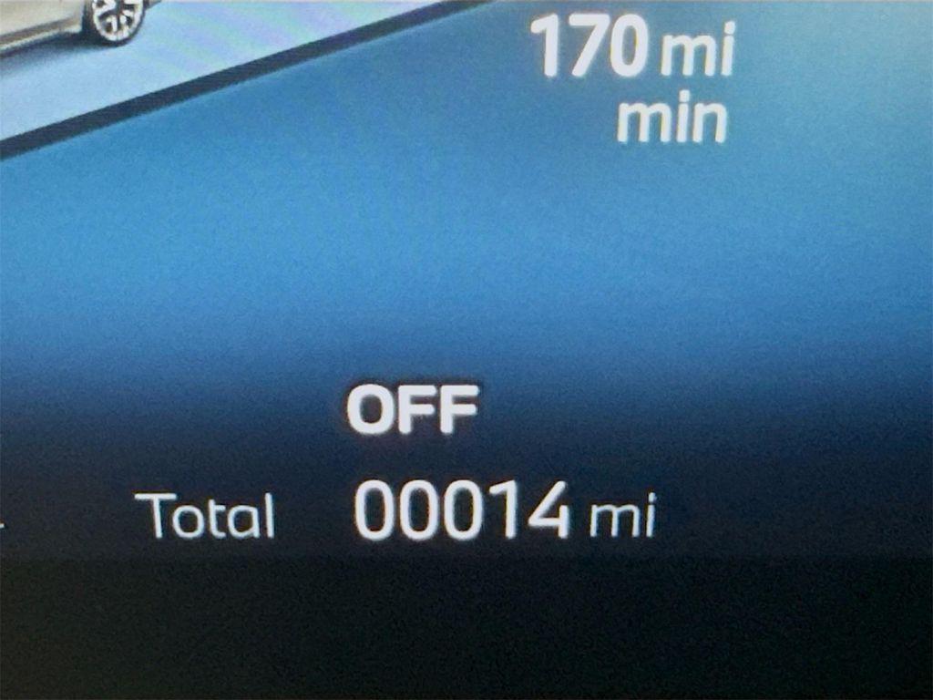 new 2026 BMW i7 car, priced at $116,100