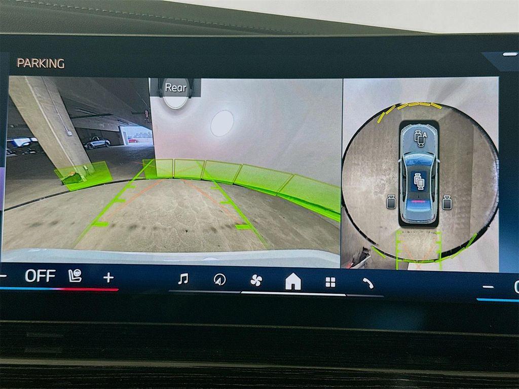 new 2026 BMW i7 car, priced at $116,100