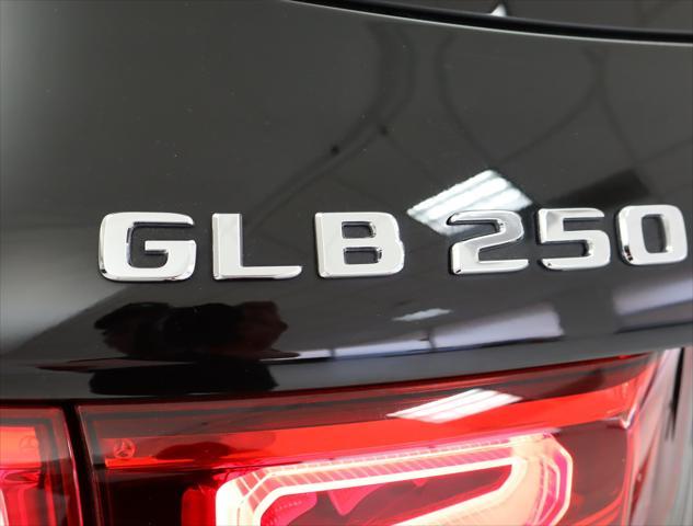 used 2020 Mercedes-Benz GLB 250 car, priced at $24,911