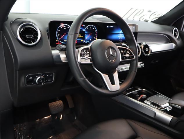 used 2020 Mercedes-Benz GLB 250 car, priced at $24,911