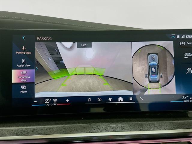 new 2025 BMW 760 car, priced at $146,370