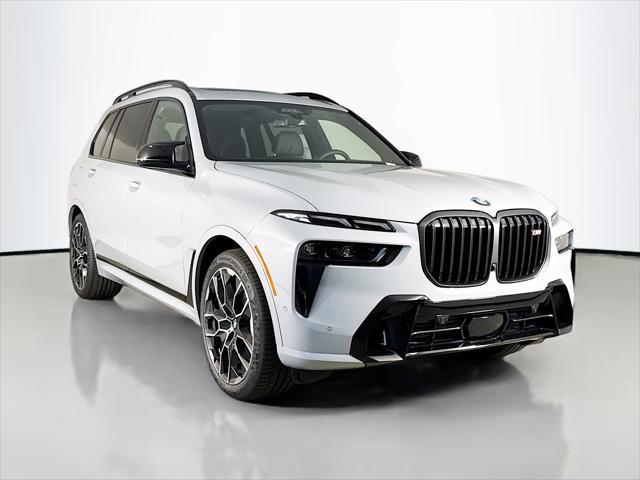 new 2026 BMW X7 car, priced at $125,205