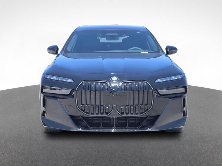 new 2024 BMW 760 car, priced at $137,180