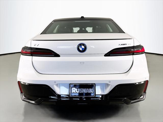 new 2025 BMW i7 car, priced at $128,125