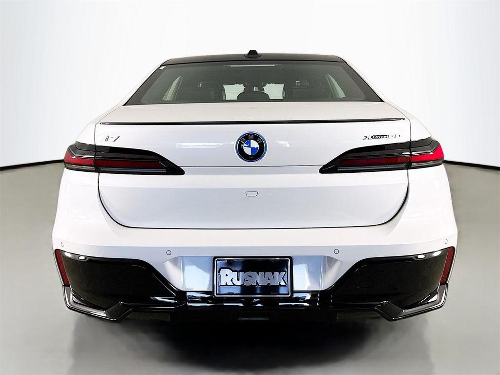 new 2025 BMW i7 car, priced at $128,125