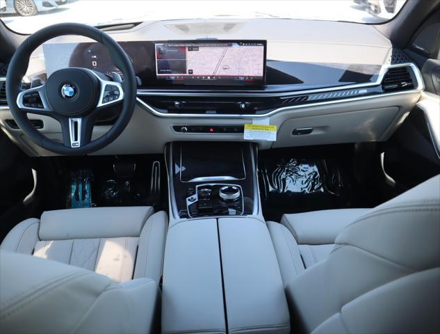 new 2025 BMW X7 car, priced at $124,935