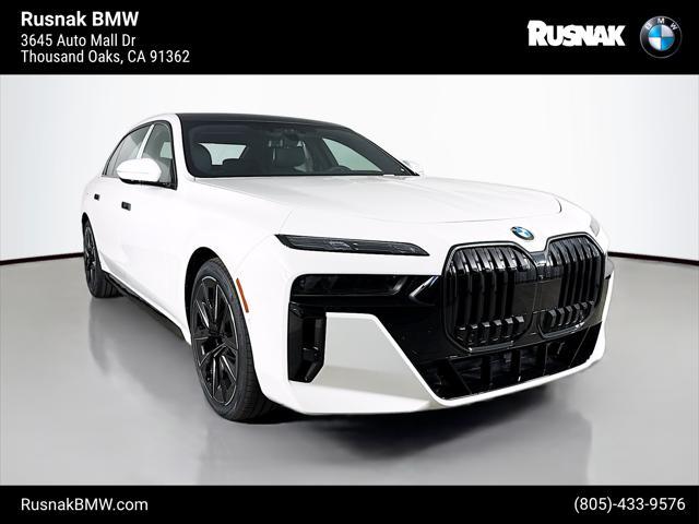 new 2025 BMW 760 car, priced at $137,325