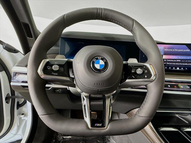 new 2025 BMW 760 car, priced at $137,325