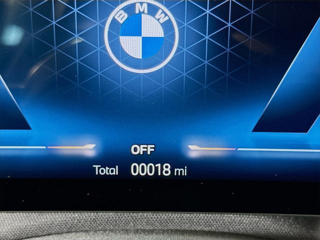 new 2025 BMW 760 car, priced at $137,325