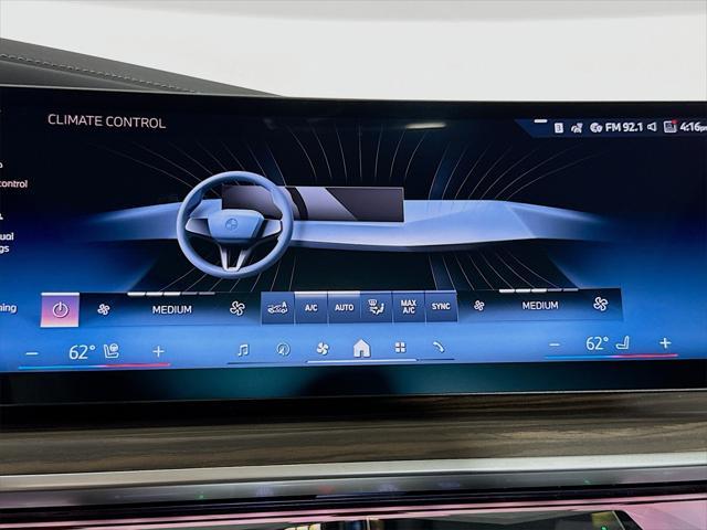 new 2025 BMW 760 car, priced at $137,325