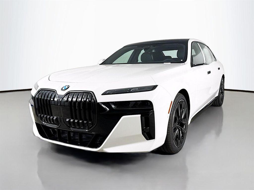 new 2025 BMW 760 car, priced at $137,325