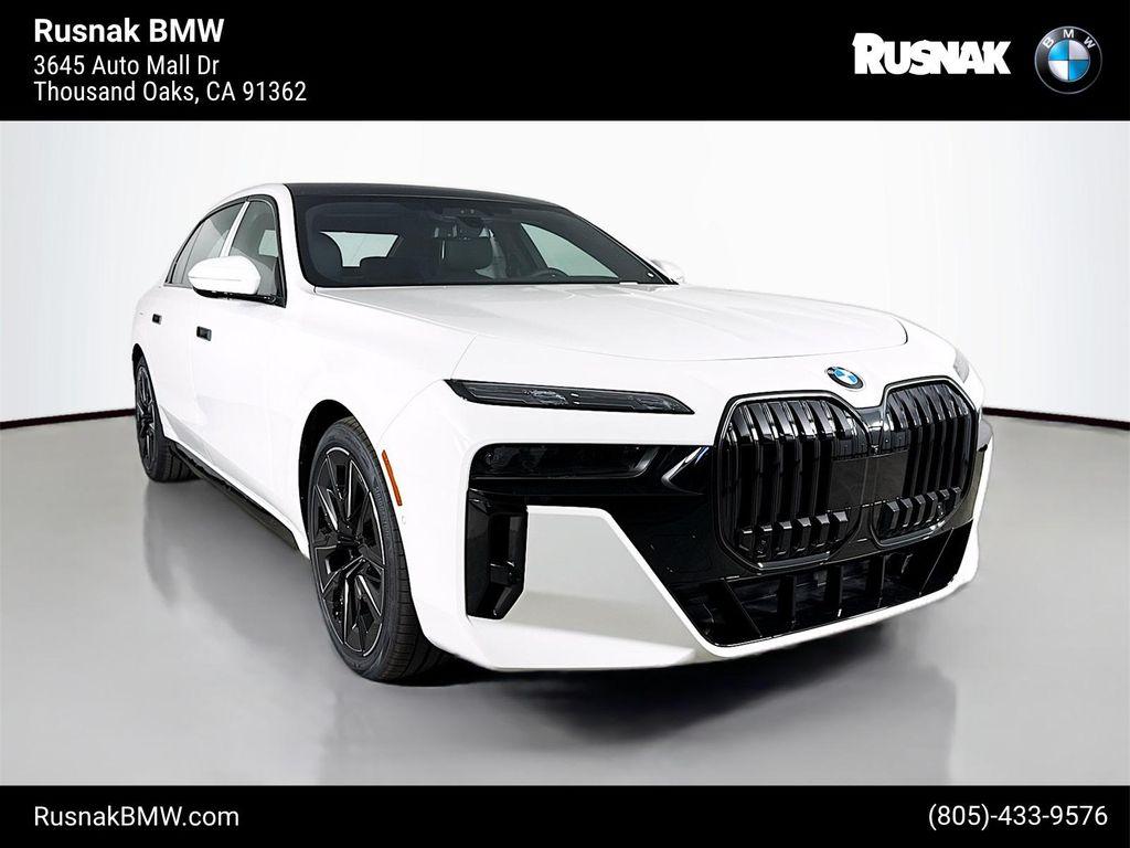 new 2025 BMW 760 car, priced at $137,325