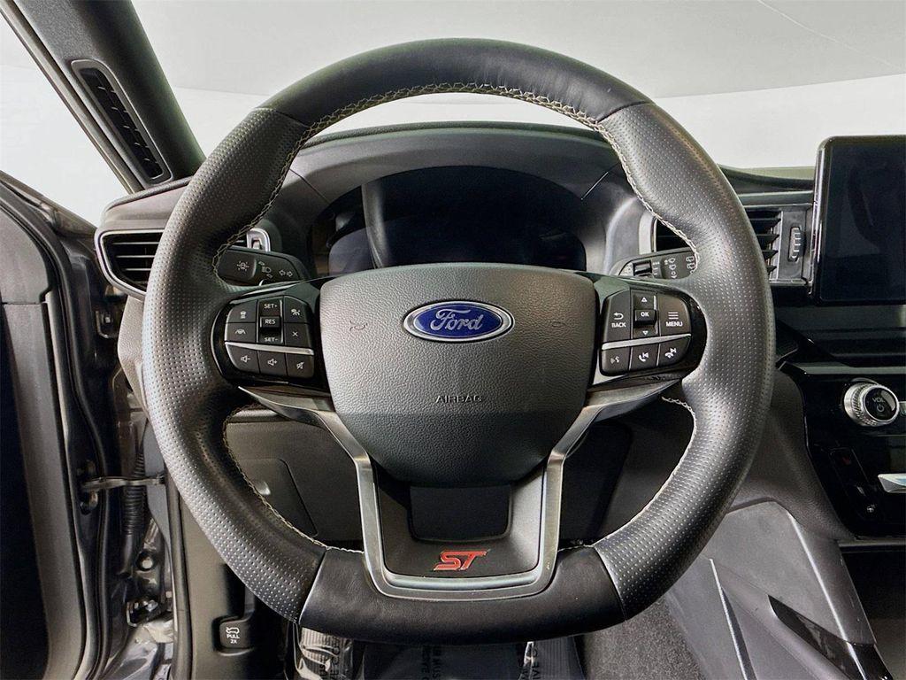 used 2021 Ford Explorer car, priced at $33,911