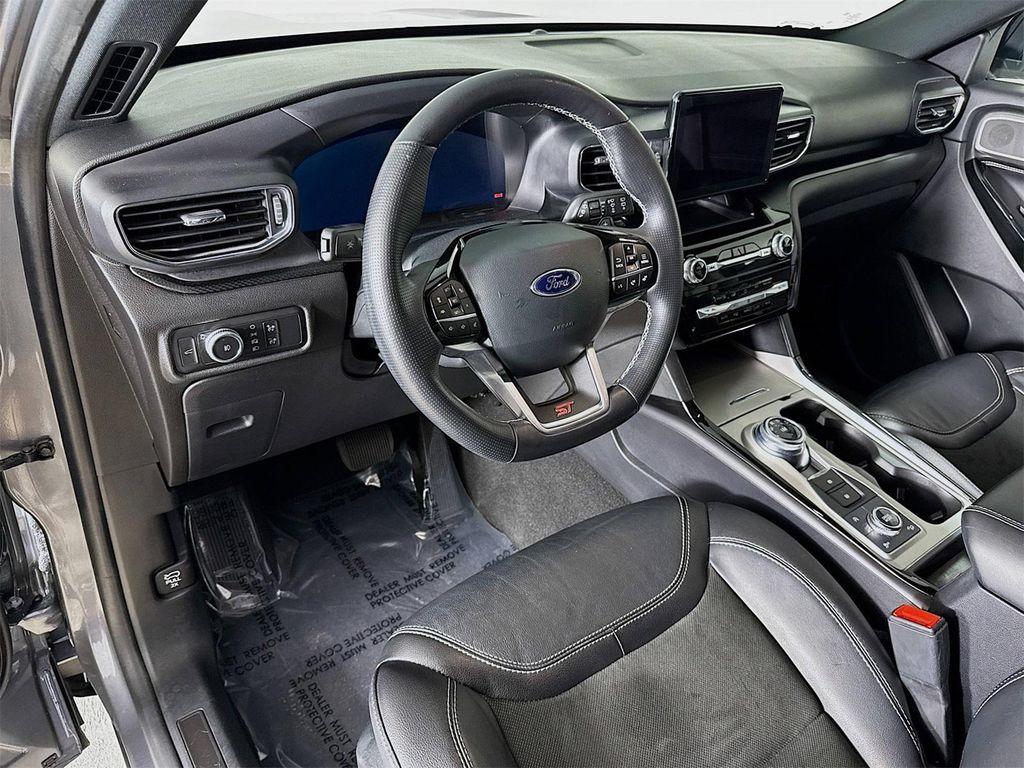 used 2021 Ford Explorer car, priced at $33,911